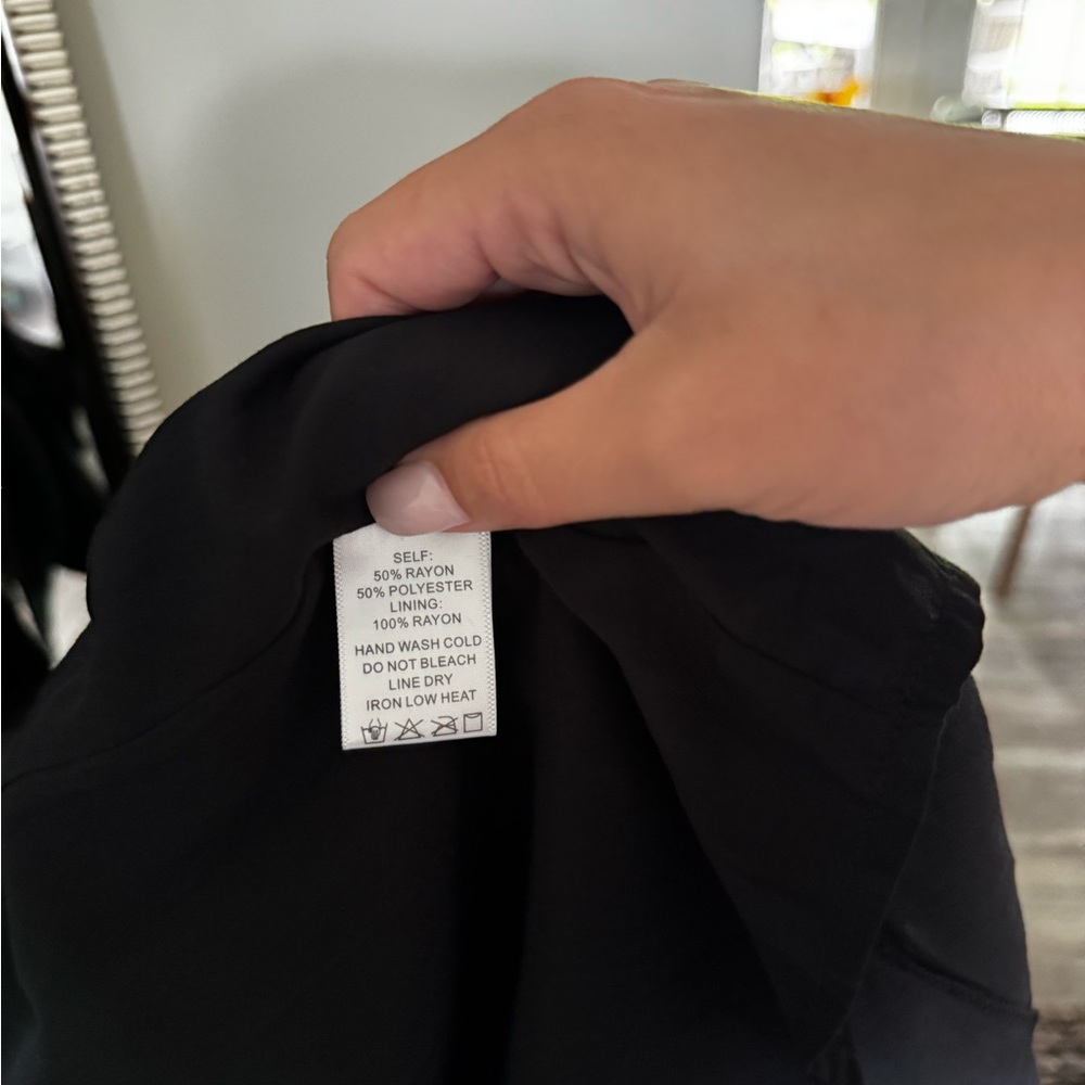 NWT STRAPLESS BLACK DRESS - Picture 7 of 7